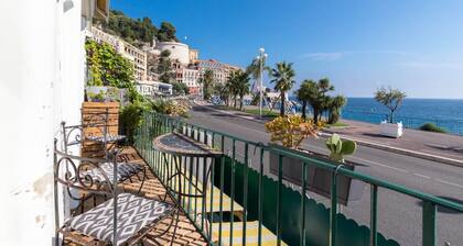 Nouvelle annonce! Maison face Ă  la mer, Vieux Nice, 6 chambres