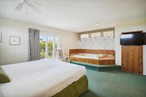 4 bedrooms, WiFi, bed sheets - The Taverner at Ships Watch in Duck - Great Semi-Ocean Front Property (Duck)