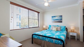 2 bedrooms, iron/ironing board, travel cot