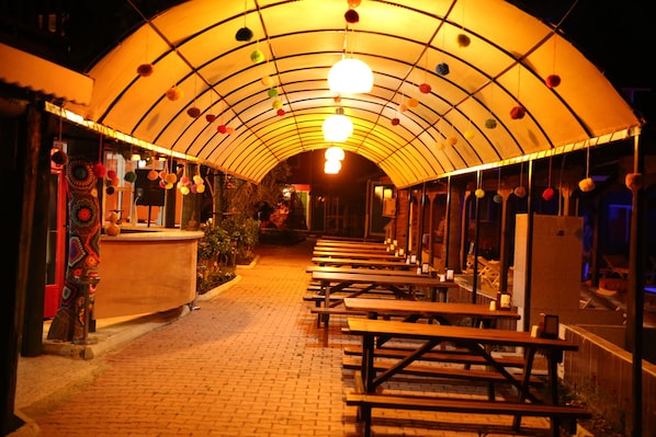 2 Restaurants, Frühstück