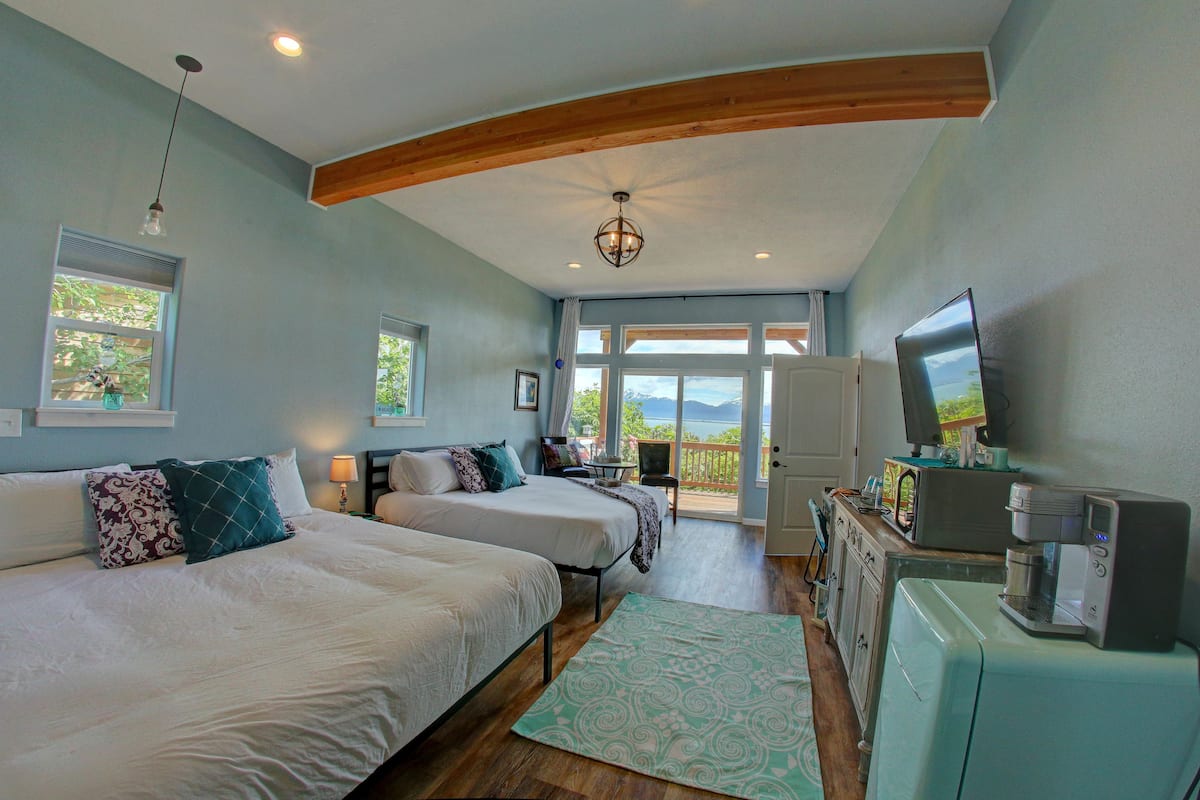 Luxury Room, Multiple Beds, Ocean View | 1 bedroom, premium bedding, down duvets, memory-foam beds