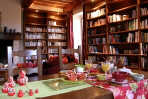 تناول الطعام