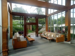 Sala de estar en el lobby