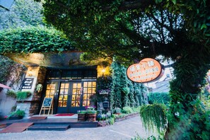 Entrée de l’hébergement 