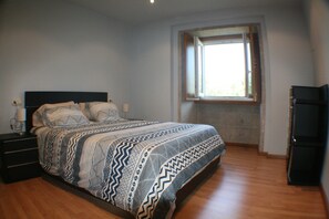 5 間睡房、熨斗/熨衫板、Wi-Fi、床單