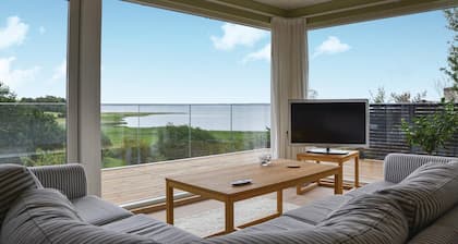 Lovely home in Skibby with WiFi