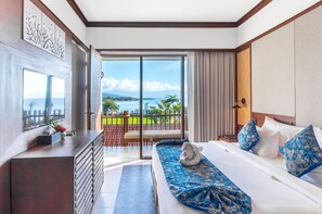 Minibar, in-room safe, desk, blackout drapes - Lovina Beach Club & Resort (Buleleng)