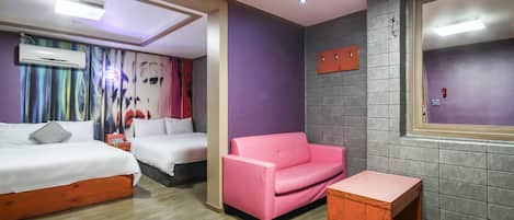 Luxury Room (B) | 1 bedroom, desk, blackout drapes, soundproofing
