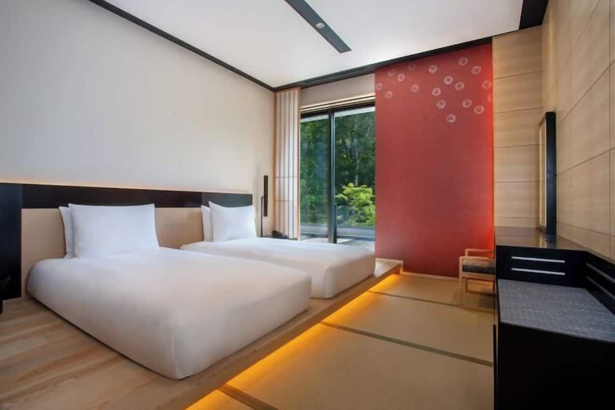 Free minibar, in-room safe, blackout curtains, iron/ironing board