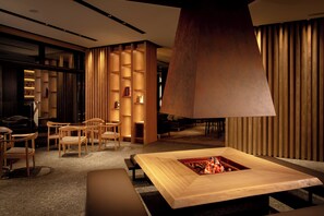 Lobby-Lounge