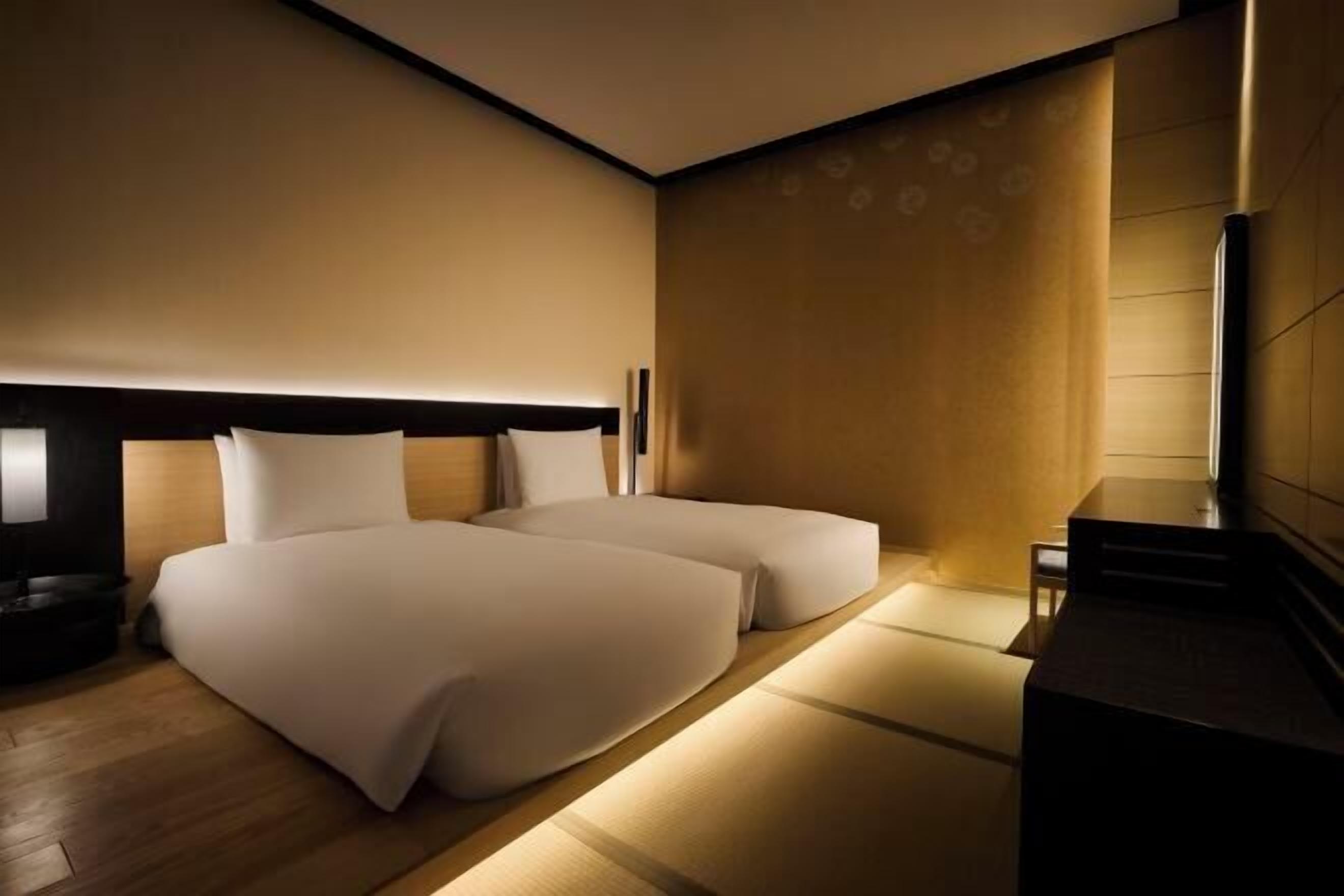 Free minibar, in-room safe, blackout curtains, iron/ironing board