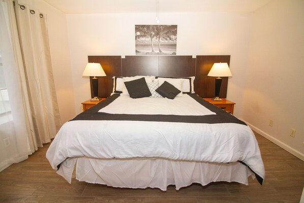 2 slaapkamers, een strijkplank/strijkijzer, gratis wifi, beddengoed