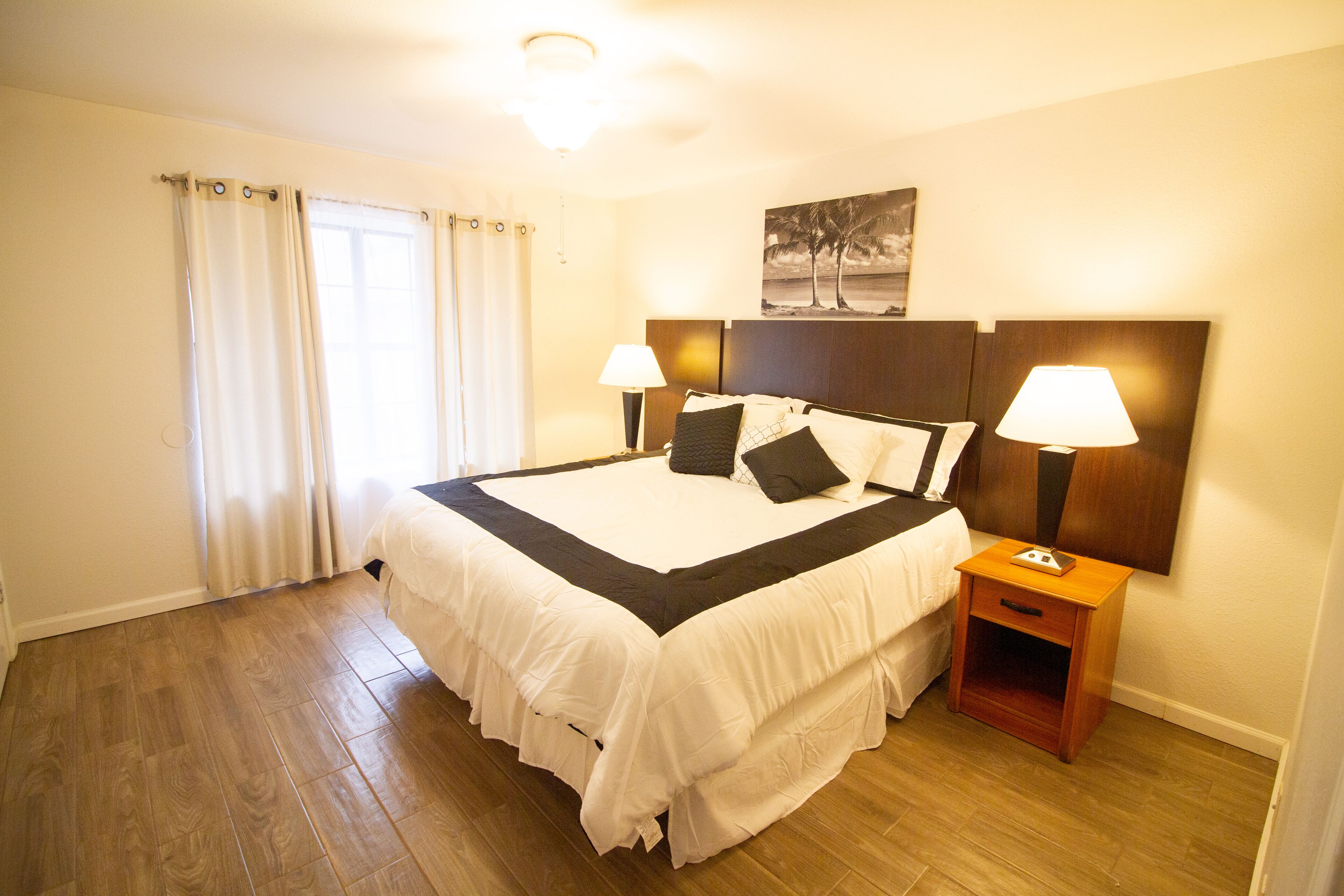 2 habitaciones, tabla de planchar con plancha y wifi gratis 