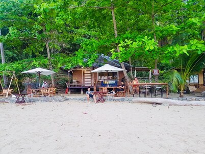 Nagtabon summer cottages