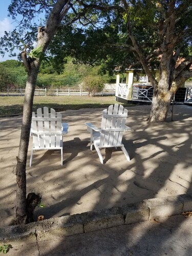 Treasure Beach Inn and Bar