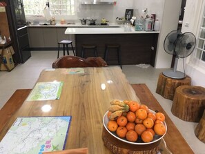 Colazione completa a pagamento, servita tutte le mattine 
