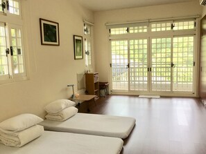 六人和室雅房 | 隔音、折疊床/加床、免費無線上網、床單