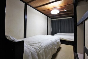 Neighbors Sumire | Free WiFi - The Neighbors Tsukamoto (Osaka)