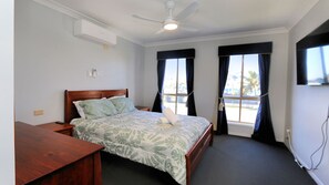 5 Schlafzimmer, WLAN, Bettwäsche