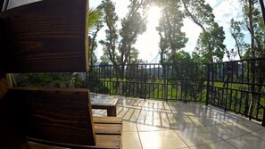 Habitación doble estándar | Cortinas blackout, wifi gratis y ropa de cama 