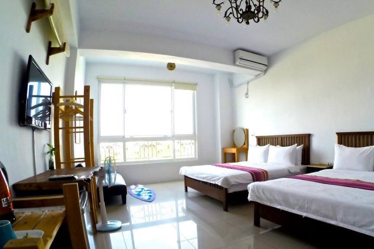 Standard Quadruple Room | Blackout drapes, WiFi (free), bed sheets