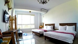 Standard Quadruple Room - Surfspot House (Hengchun)