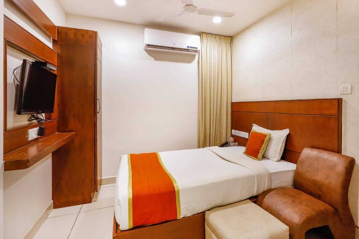 Habitació Deluxe, 1 llit doble | Roba de llit d'alta qualitat i matalassos de la marca Select Comfort