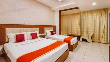 Premium-sengetøj, Select Comfort-senge, pengeskab på værelset