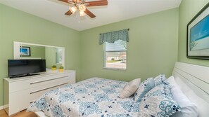 7 bedrooms, iron/ironing board, WiFi, bed sheets