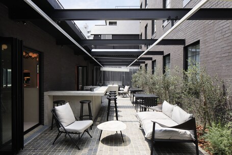 Hotel Cen - Image 1