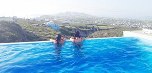 Outdoor pool - Aroma Cavas with Caldera View (Pyrgos Kallistis)