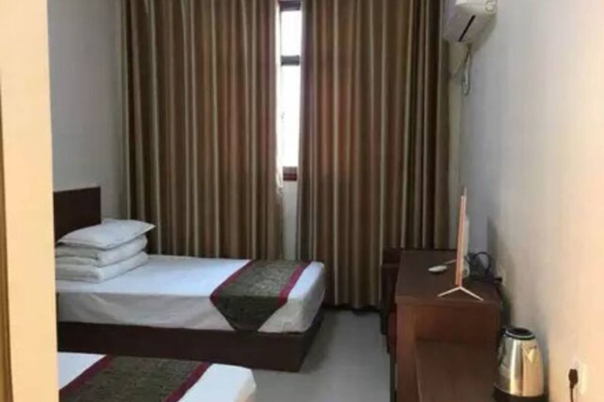 Standard Twin Room, Non Smoking | Blackout curtains, free WiFi, bed sheets