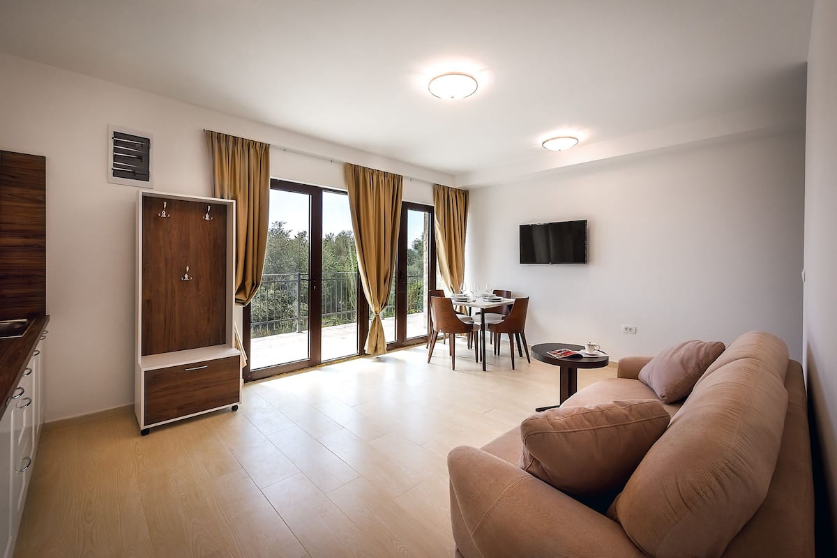 In-room safe, desk, laptop workspace, blackout curtains
