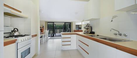 Hus, 3 soverom | Eget kjøkken | Kjøleskap, ovn, kokeplater og kjøkkenutstyr