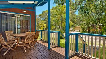 House, 2 Bedrooms | Balcony