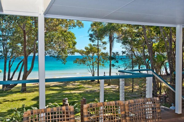 House, 5 Bedrooms | Balcony view