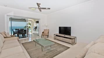 Apartment, 4 Bedrooms | Living area | Plasma TV, DVD player