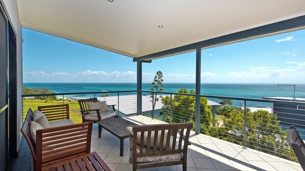 House, 4 Bedrooms | Balcony - Blue Crab Beach House (Moreton Island)