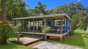 Exterior - Cottage Destiny Bay (Cowan Cowan)