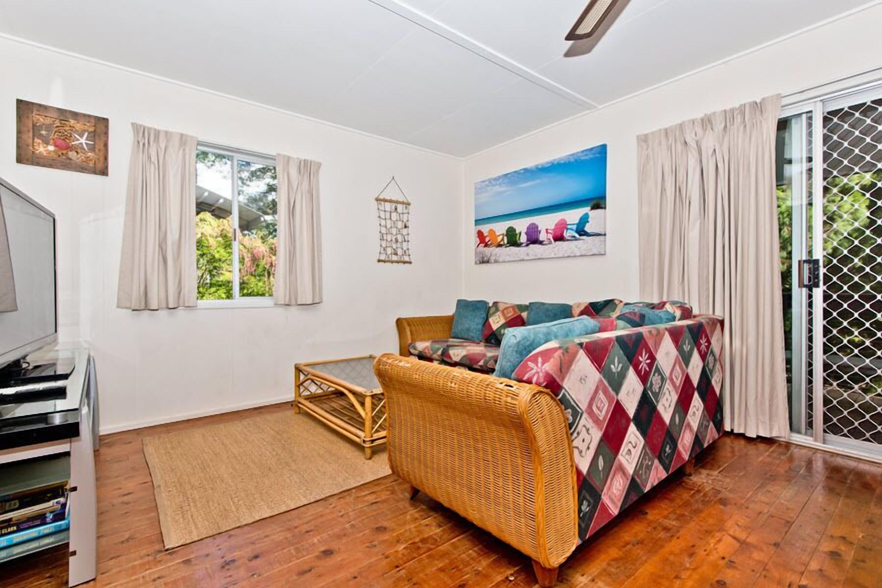 House, 2 Bedrooms | Living area