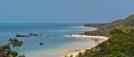 House, 3 Bedrooms | Beach/ocean view