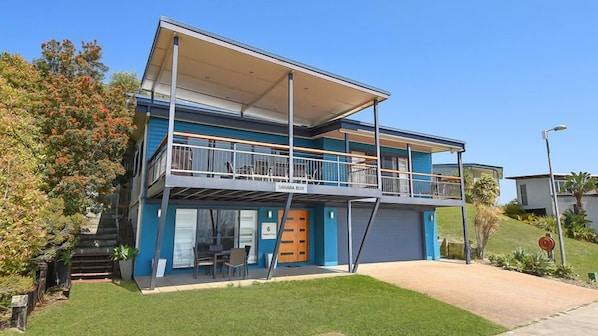 Exterior - Sahara Blue (Moreton Island)