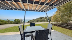 House, 4 Bedrooms | Exterior - Sahara Blue (Moreton Island)