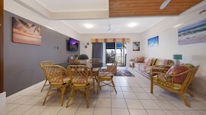 Apartment, 3 Bedrooms | Living area
