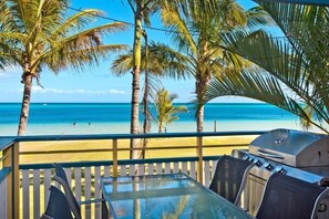 Apartamento, 3 habitaciones | Vistas del balcón