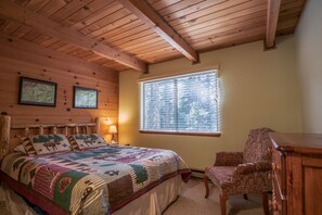 4 bedrooms, free WiFi, bed sheets