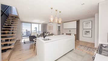 Luxury Penthouse, 2 Bedrooms, Ocean View | Private kitchen | Full-sized fridge, microwave, oven, stovetop