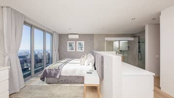 Luxury Penthouse, 2 Bedrooms, Ocean View | View from room