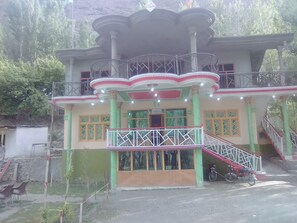 Exterior - Mir Hotel and Restaurants (Skardu)