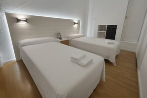 Iron/ironing board - Villa Las Flores (Adeje)